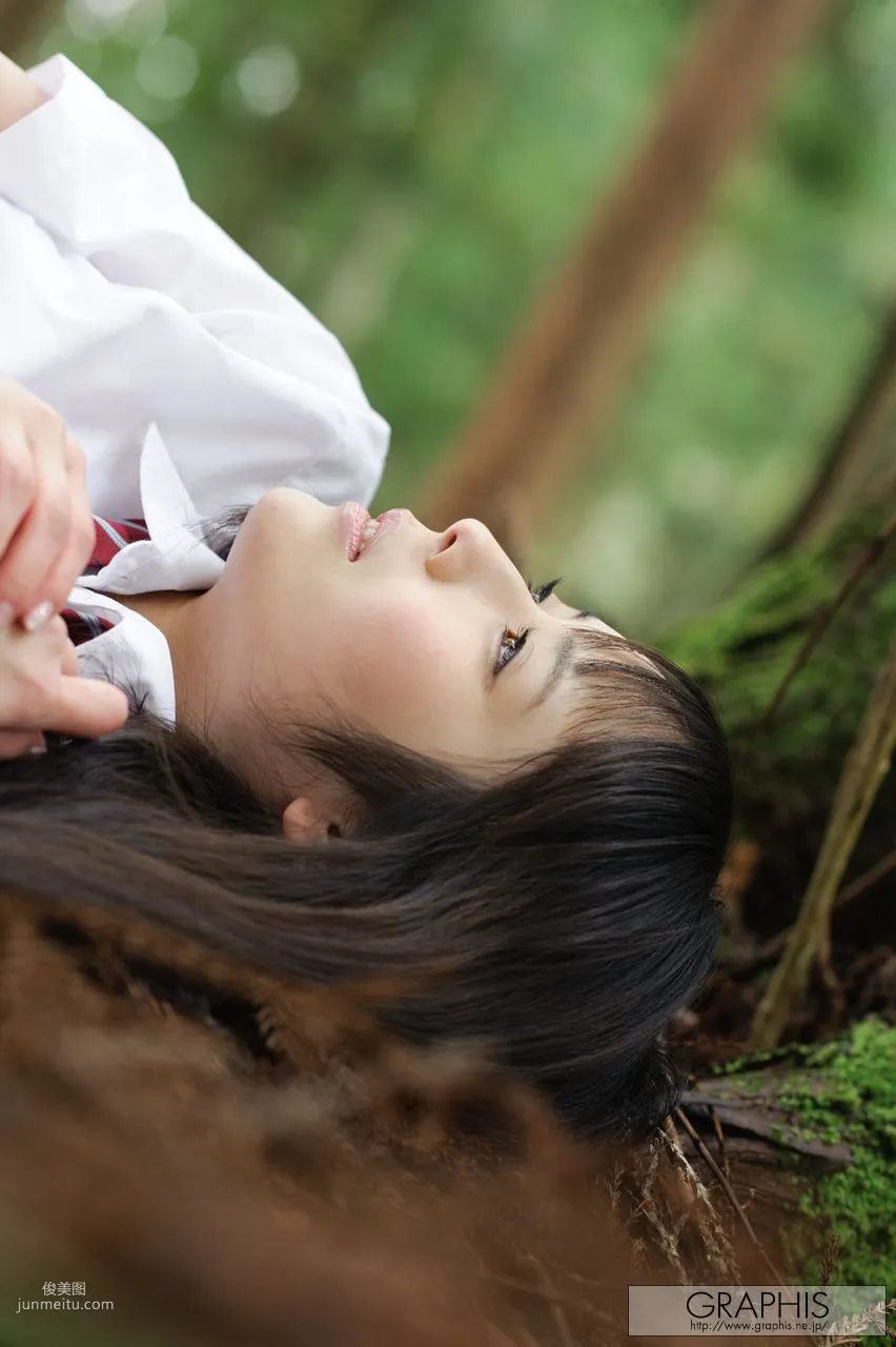 佳苗るか《Another World》 [Graphis] Gals 写真集19