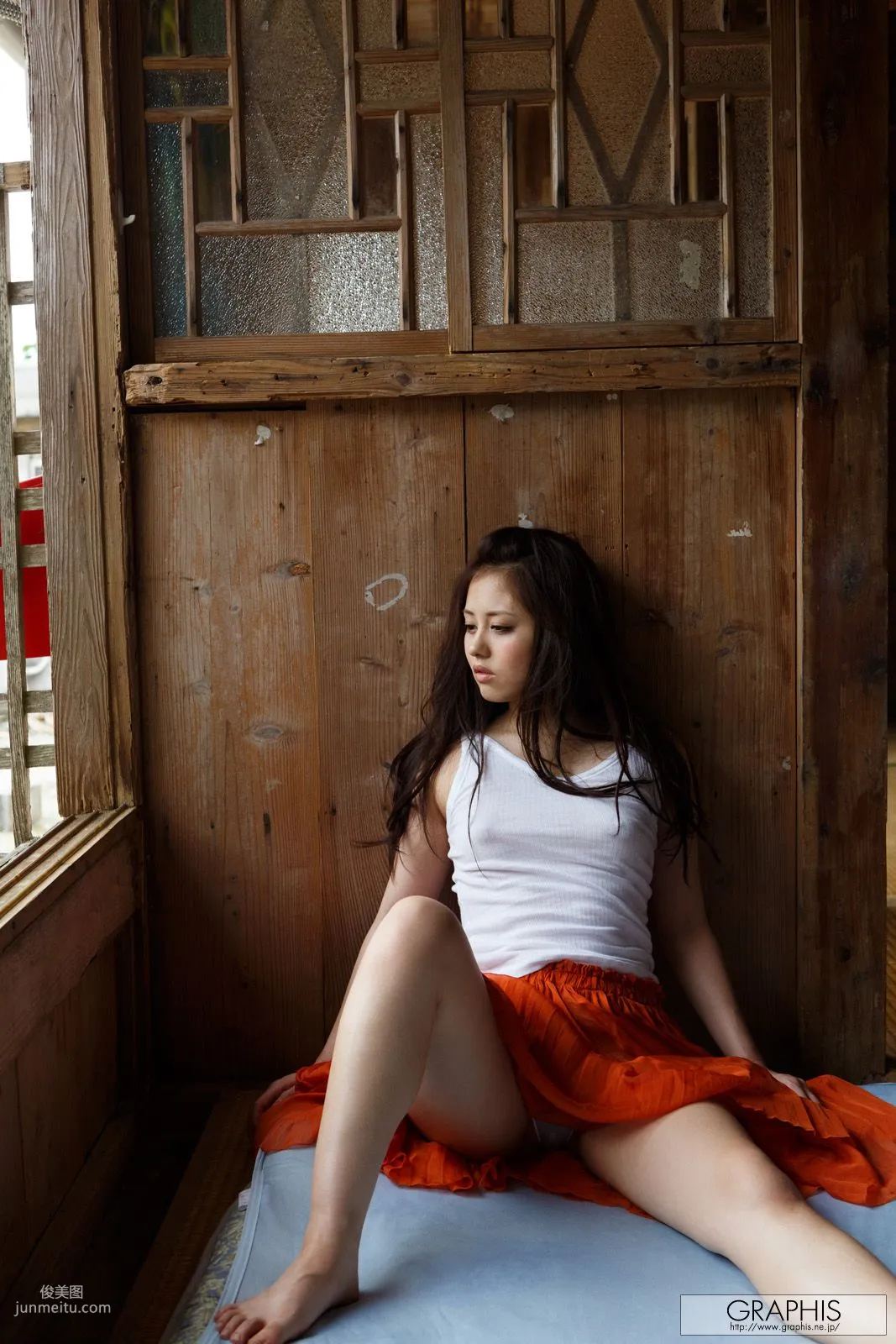 Beni Ito 伊东红 [Graphis] First Gravure 初脱ぎ娘 写真集11