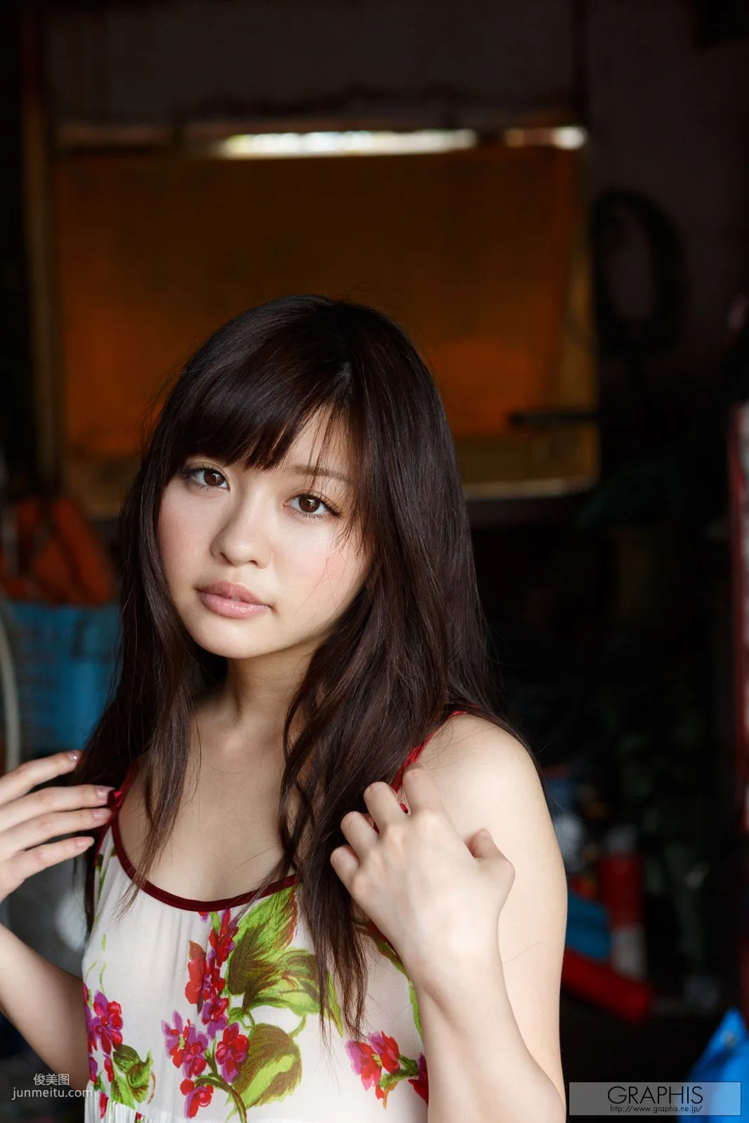 葉山めい/叶山芽衣 [Graphis] First Gravure 初脱ぎ娘 写真集20