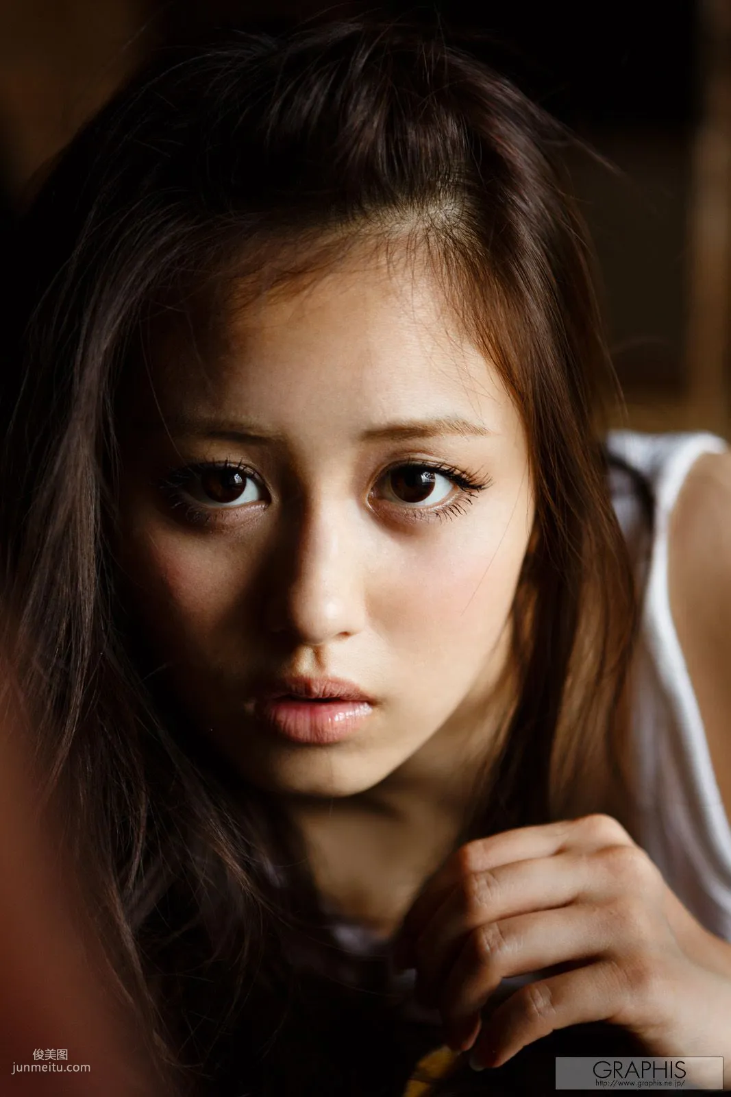 Beni Ito 伊东红 [Graphis] First Gravure 初脱ぎ娘 写真集10