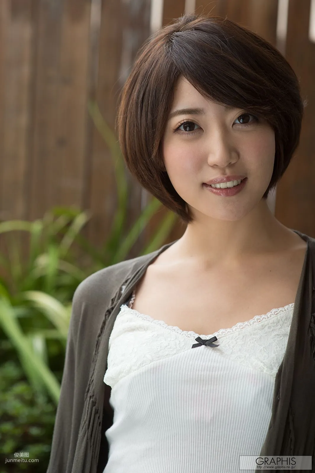 優希まこと/岡田真生《Re Turn》 [Graphis] Gals 寫真集 2