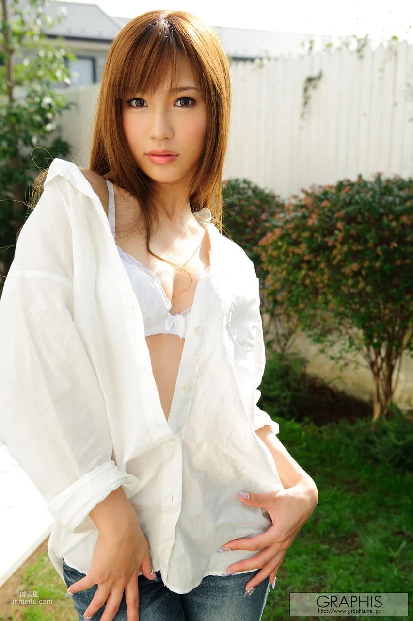 安城アンナ《Love Impact》 [Graphis] Gals 写真集1