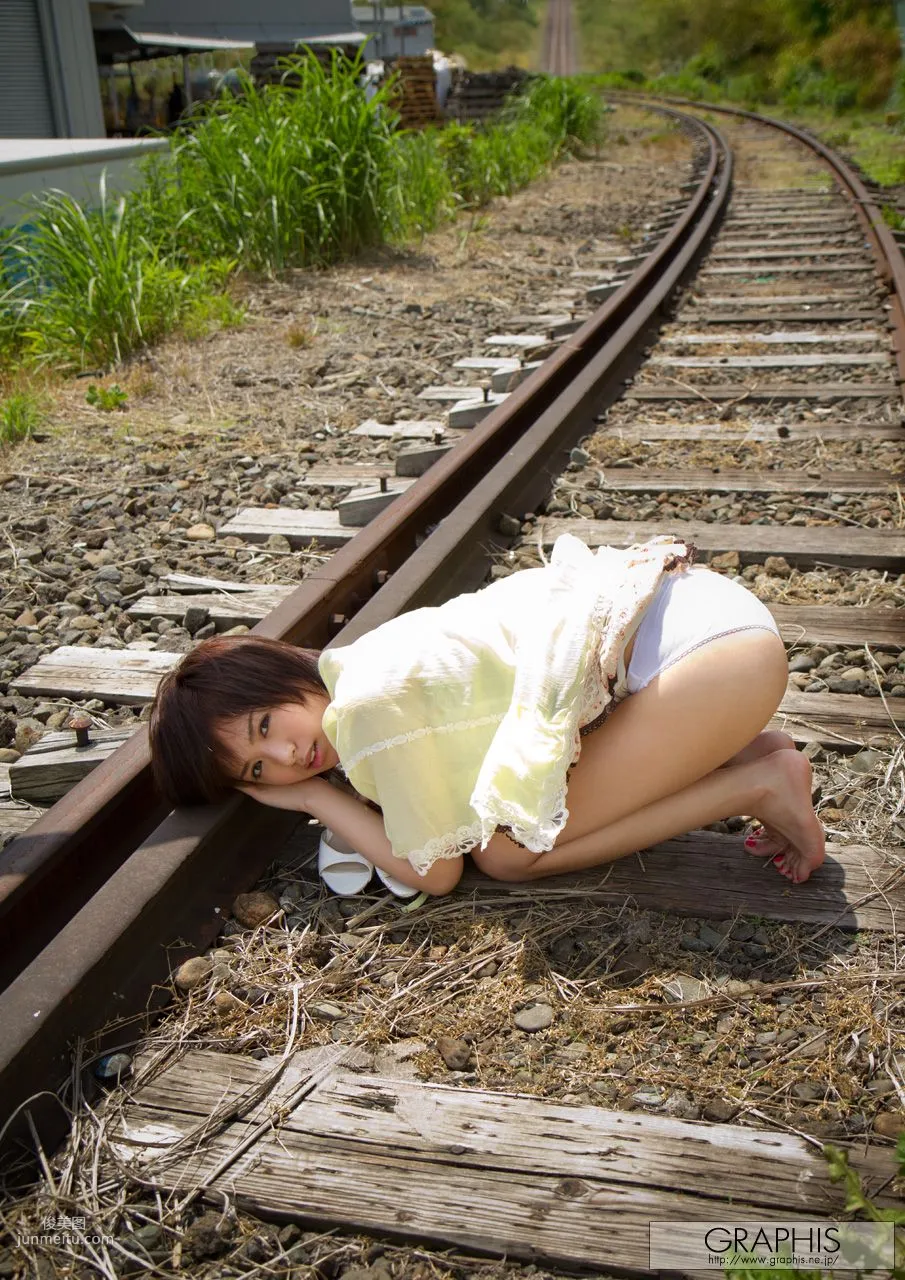 星美りか/裡中裕奈《Bold Decision》 [Graphis] Special Contents 寫真集 4