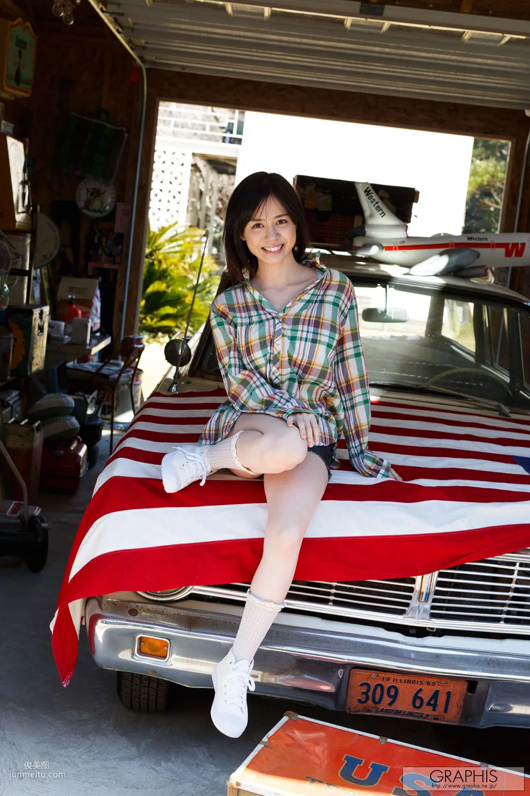 吉川あいみ/吉川愛美 [Graphis] First Gravure 初脫ぎ娘 寫真集 7