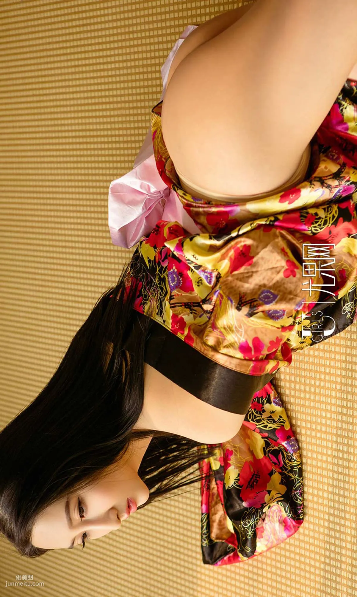 维琪《和服里的御姐》 [尤果圈] No.726 写真集30