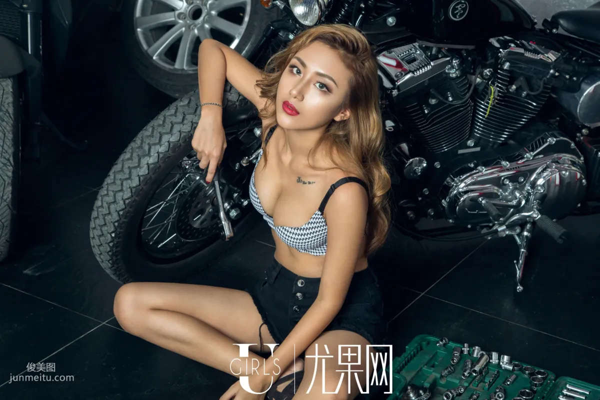 [尤果網] T021 合輯 三周年 寫真集 39
