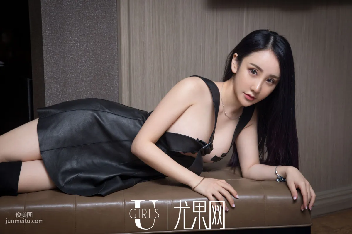 [尤果網] U244 Elsa《黑長直的福利誘惑》 寫真集 46