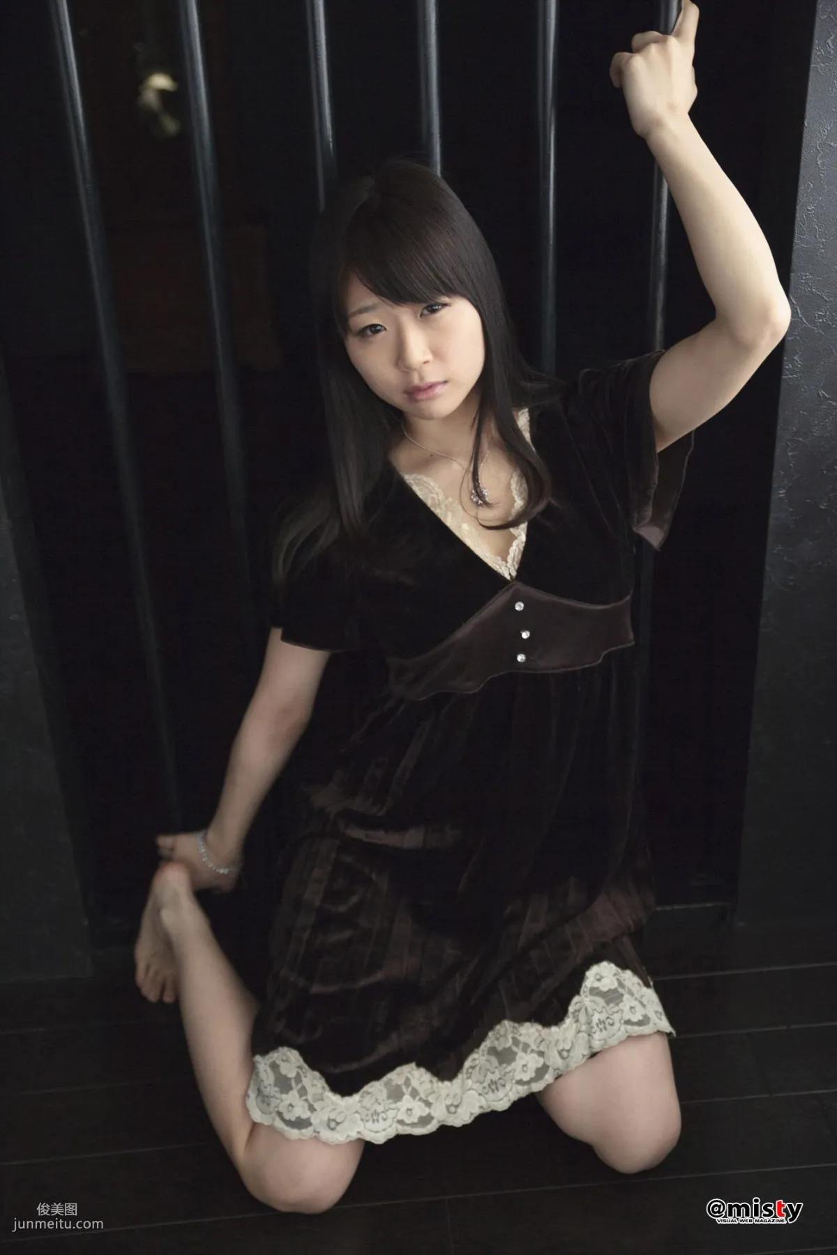 [@misty] No.353 Momoko Miduki 水月桃子 寫真集 1