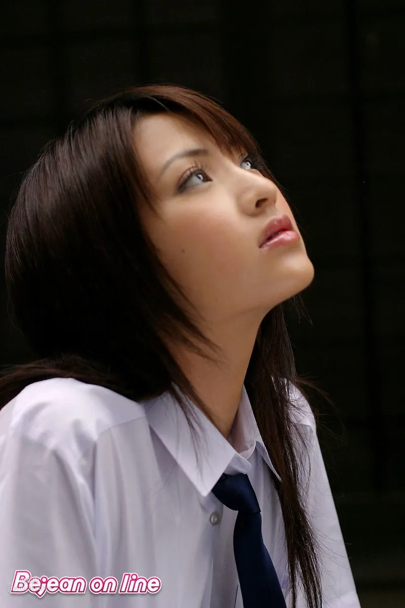 Cover Girl カバーガール Saki Suzuki 鈴木咲 [Bejean On Line] 寫真集 12