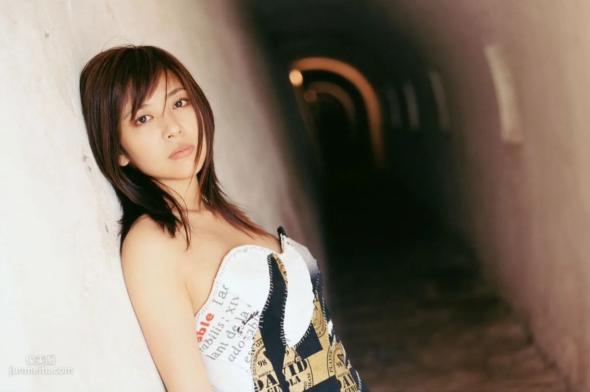 [Wanibooks] NO.06 Miho Shiraishi 白石美帆 寫真集 68