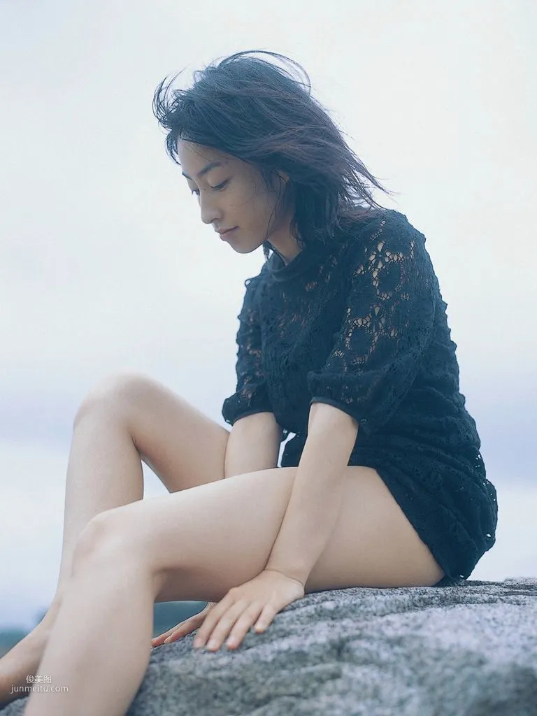 [Wanibooks] NO.40 Hiroko Sato 佐藤寬子/佐藤寛子 寫真集 34