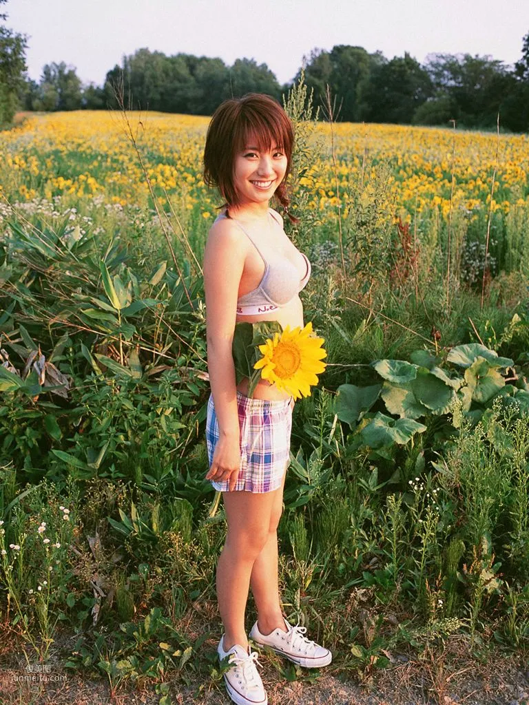 [Wanibooks] NO.30 Azusa Yamamoto 山本梓 写真集59