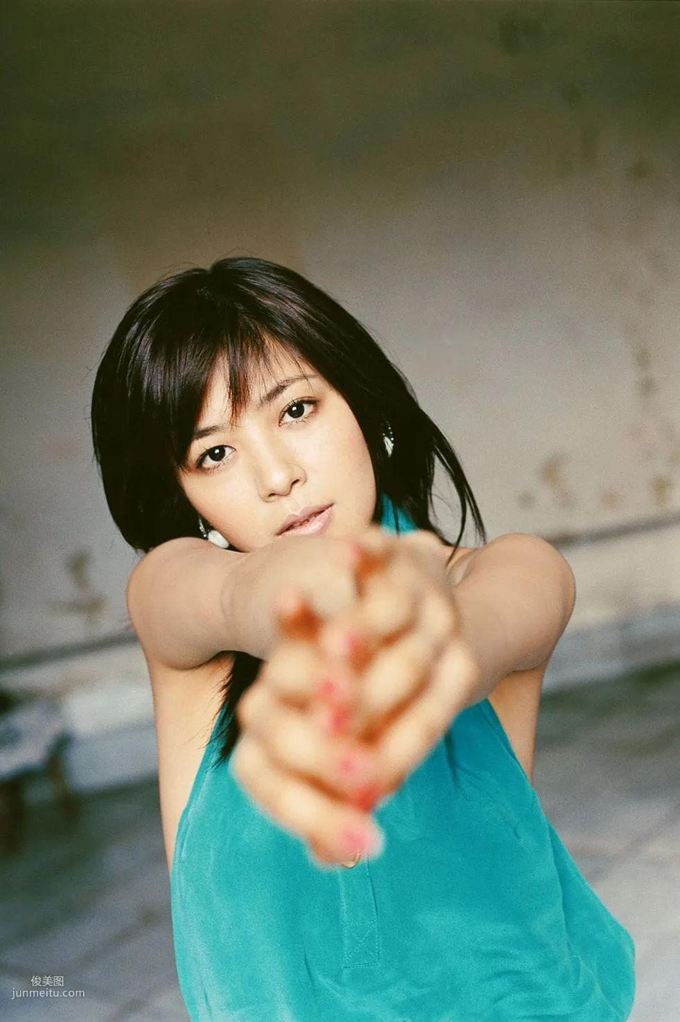[Wanibooks] NO.06 Miho Shiraishi 白石美帆 寫真集 64