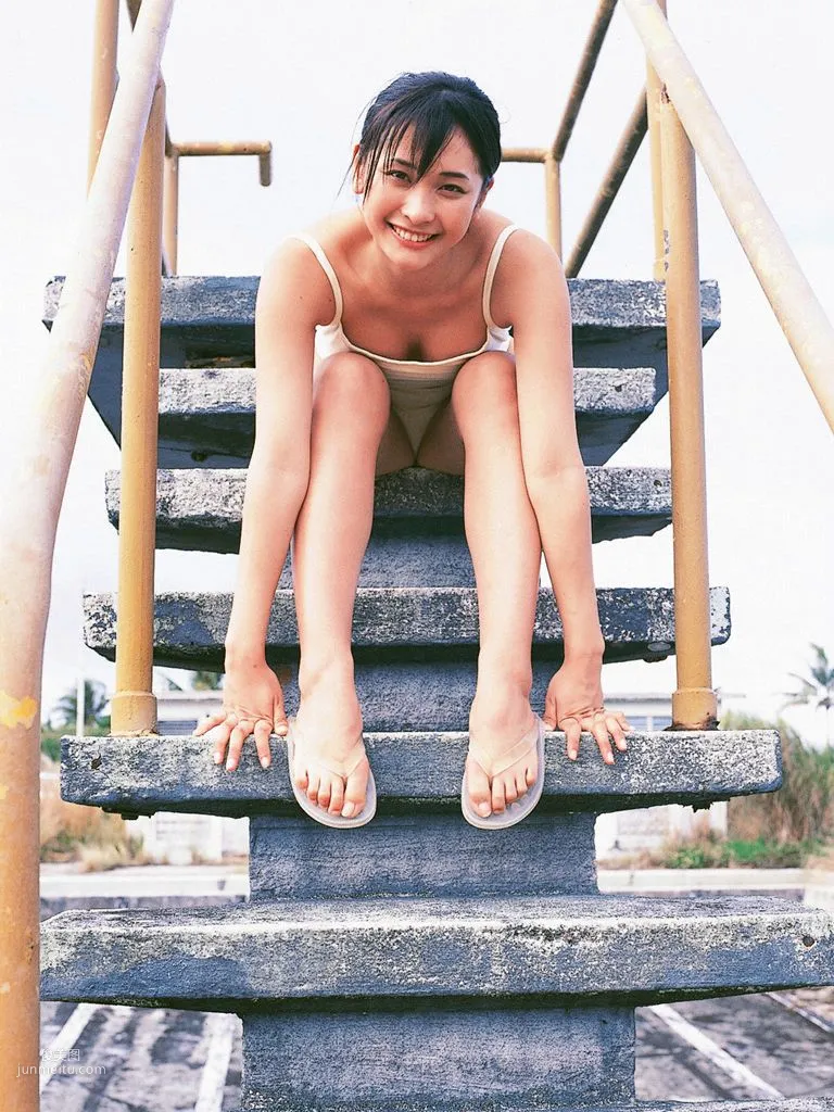 [Wanibooks] NO.25 Mami Yamazaki 山崎真實/山崎真実 寫真集 133