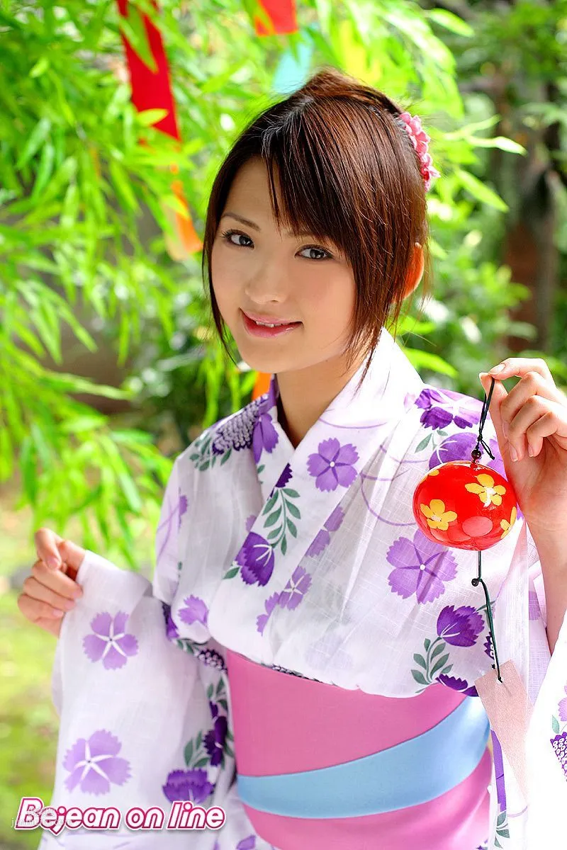 Cover Girl カバーガール Saki Suzuki 鈴木咲 [Bejean On Line] 寫真集 2