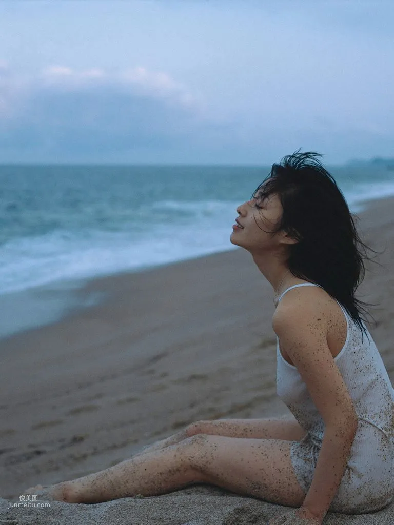 [Wanibooks] NO.40 Hiroko Sato 佐藤寬子/佐藤寛子 寫真集 31