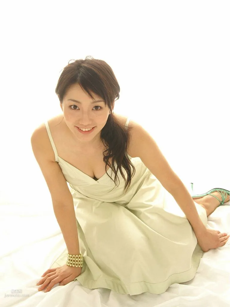 [Wanibooks] NO.29 Kaori Manabe 眞鍋かをり/真鍋薰 寫真集 34