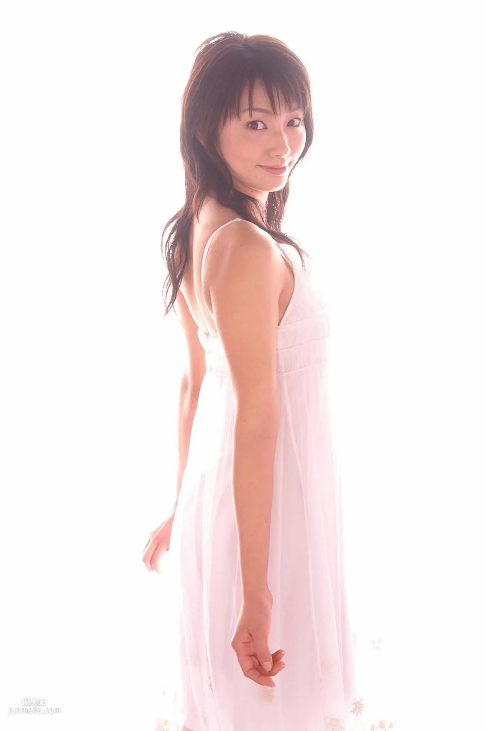 [Wanibooks] NO.29 Kaori Manabe 眞鍋かをり/真鍋薰 寫真集 63