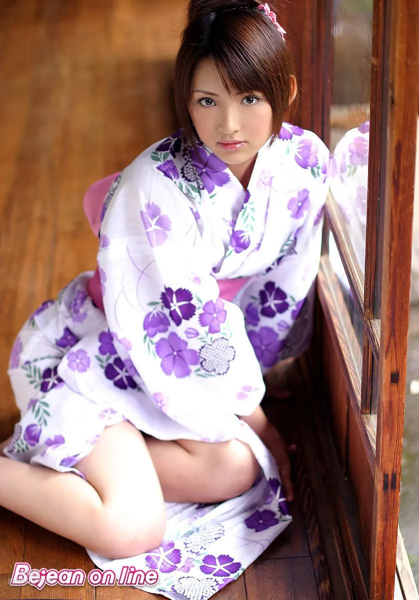 Cover Girl カバーガール Saki Suzuki 鈴木咲 [Bejean On Line] 寫真集 21
