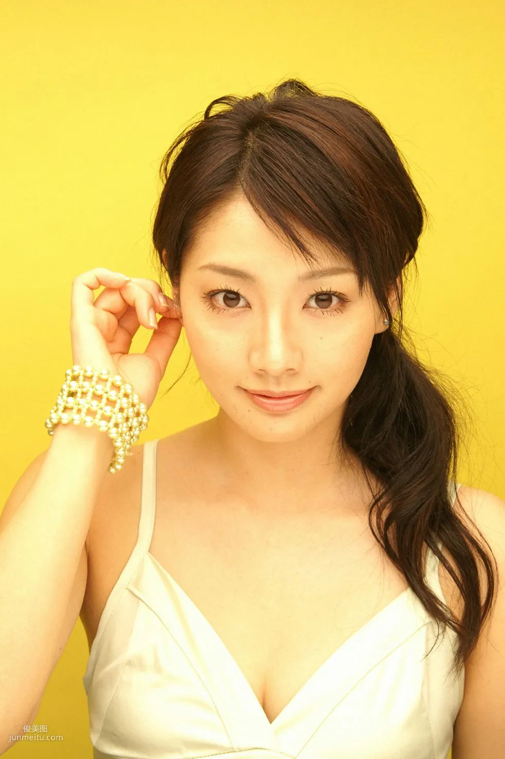 [Wanibooks] NO.29 Kaori Manabe 眞鍋かをり/真鍋薰 寫真集 53