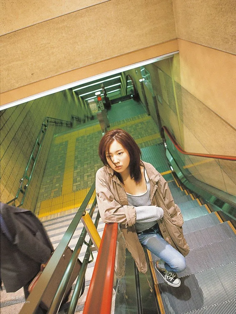 [Wanibooks] NO.50 Sayuri Iwata 岩田小百合/岩田さゆり 寫真集 212