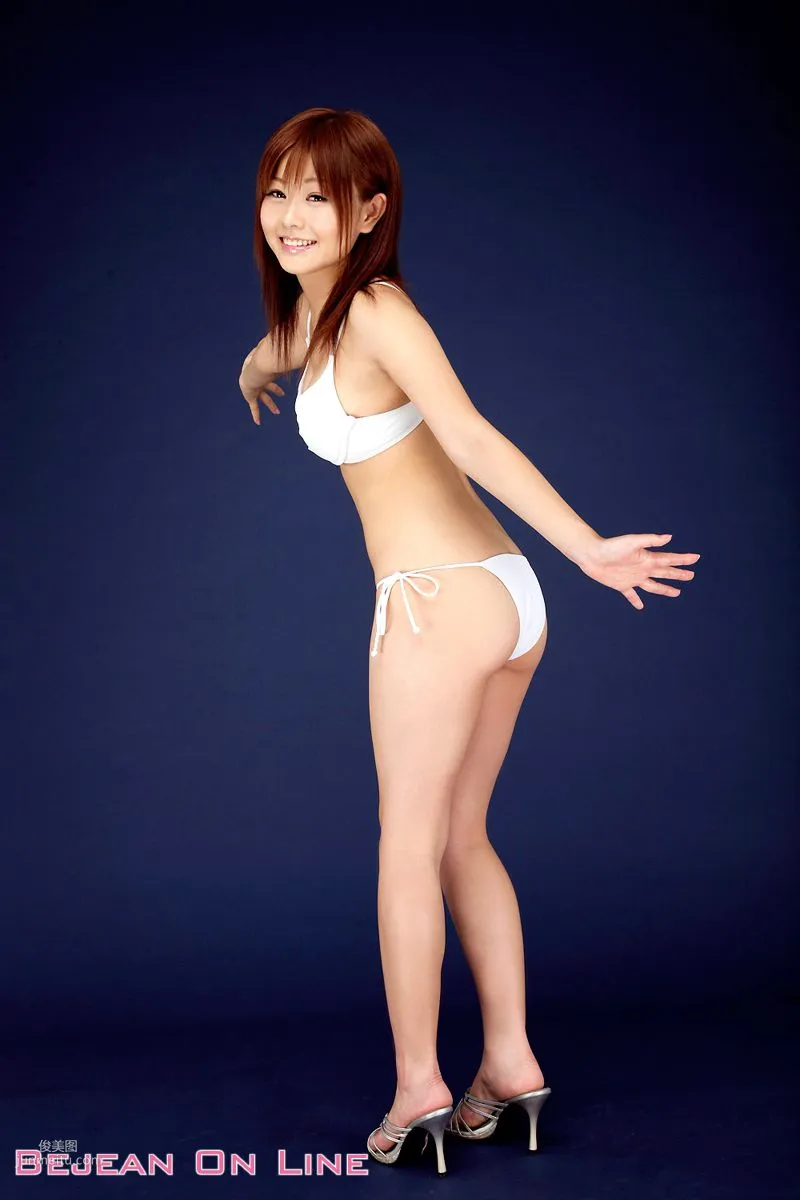白娘隊 Hideyo Kamibayashi 上林英代 [Bejean On Line] 写真集15