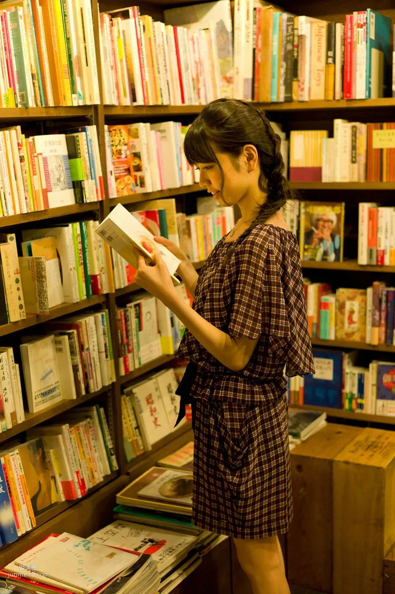 [Wanibooks] NO.95 Chihiro Terada 寺田千尋/寺田ちひろ 寫真集 52