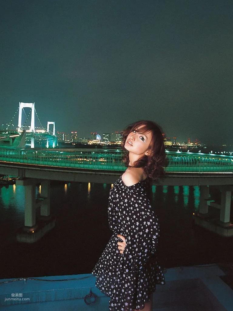 [Wanibooks] NO.51 Mariko Shinoda 篠田麻裡子 寫真集 51