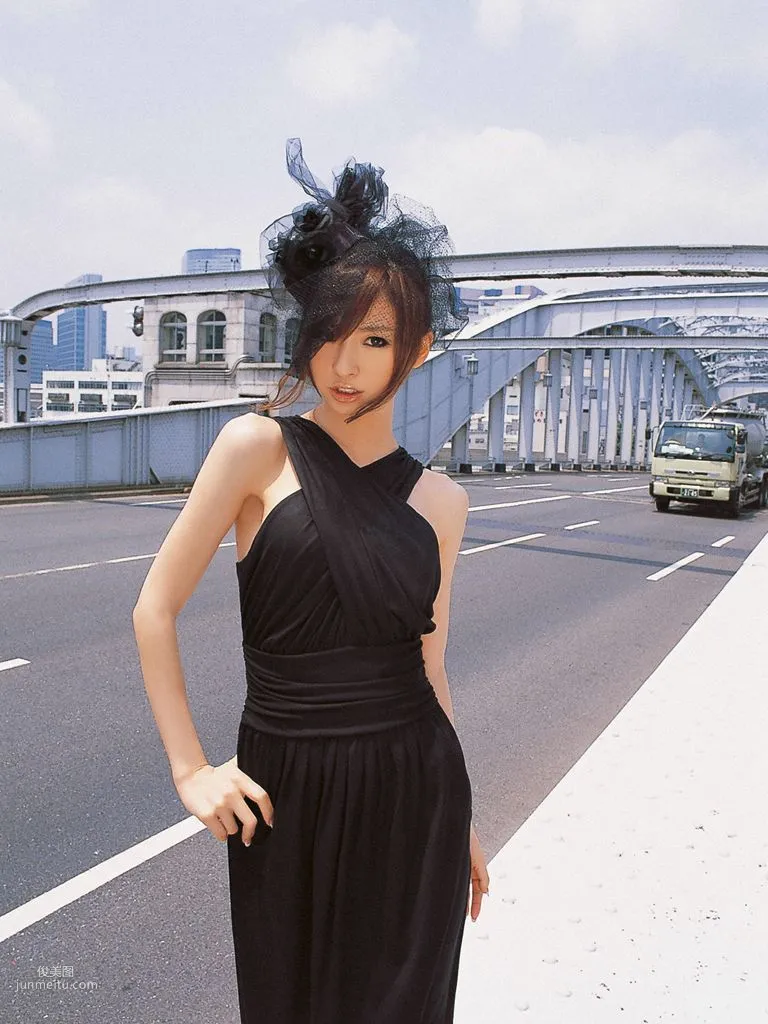 [Wanibooks] NO.51 Mariko Shinoda 篠田麻裡子 寫真集 44