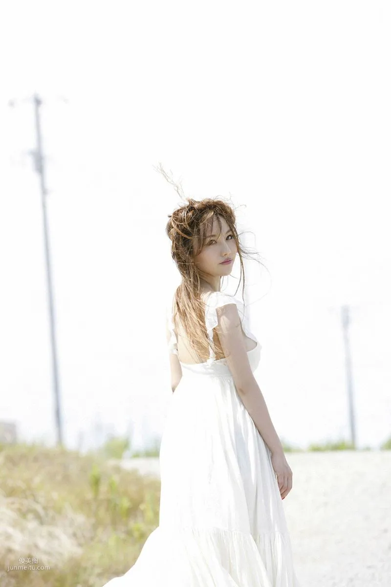 [Wanibooks] NO.78 Nana Tanimura 谷村奈南 寫真集 108