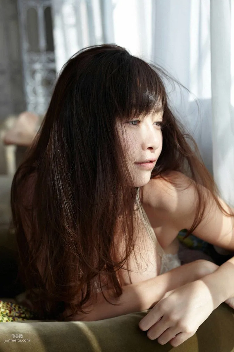 [Wanibooks] NO.94 Anri Sugihara 杉原杏璃 寫真集 64