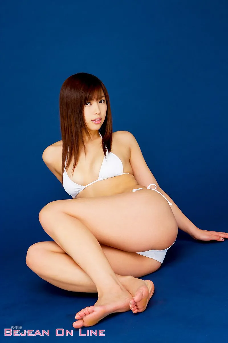 白娘隊 Asuna Kawai 河井あすな/あおい夏海 [Bejean On Line] 寫真集 18