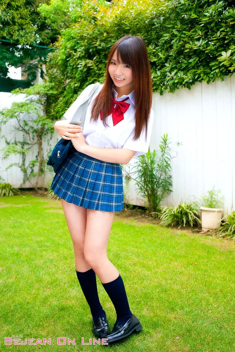 私立Bejean女學館 Momoko Yoshida 吉田桃子 [Bejean On Line] 寫真集 1