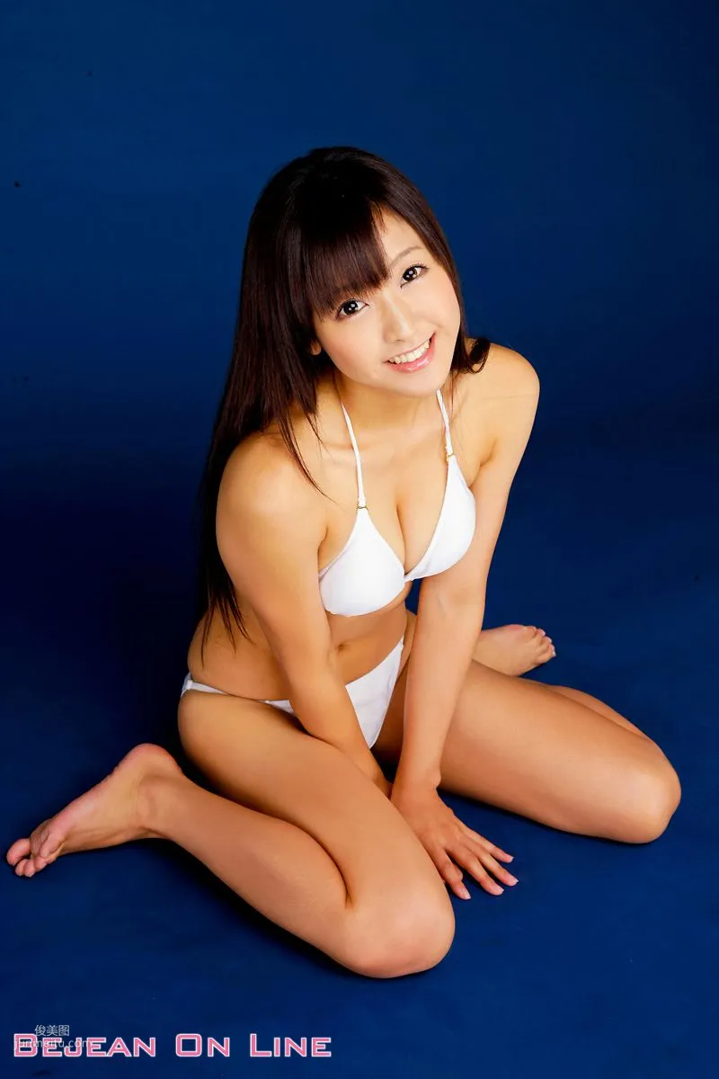 白娘隊 Megumi Fukunaga 福永愛美 [Bejean On Line] 寫真集 37