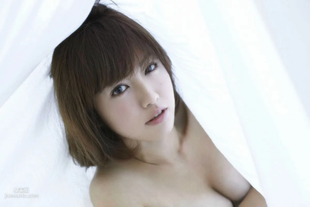 [Wanibooks] NO.83 Sayaka Isoyama 矶山沙也加/矶山さやか 寫真集 126