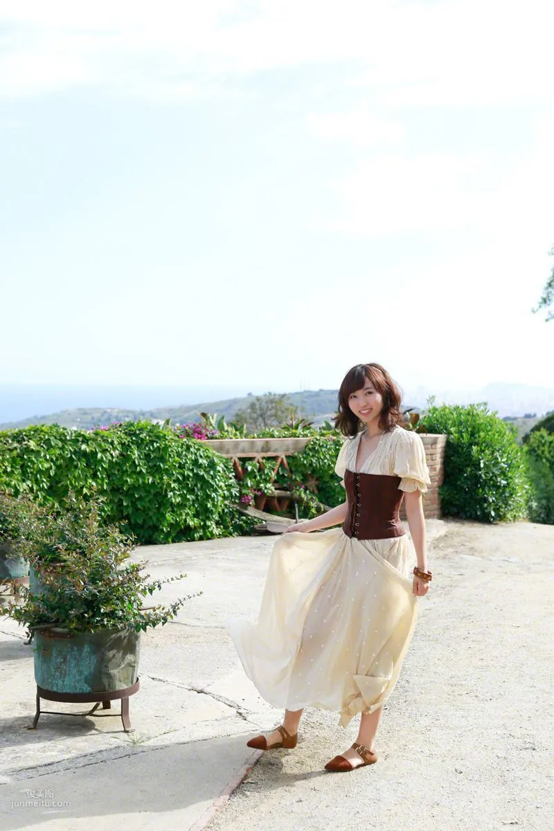 [Wanibooks] NO.125 Risa Yoshiki 吉木梨纱/吉木りさ 写真集1