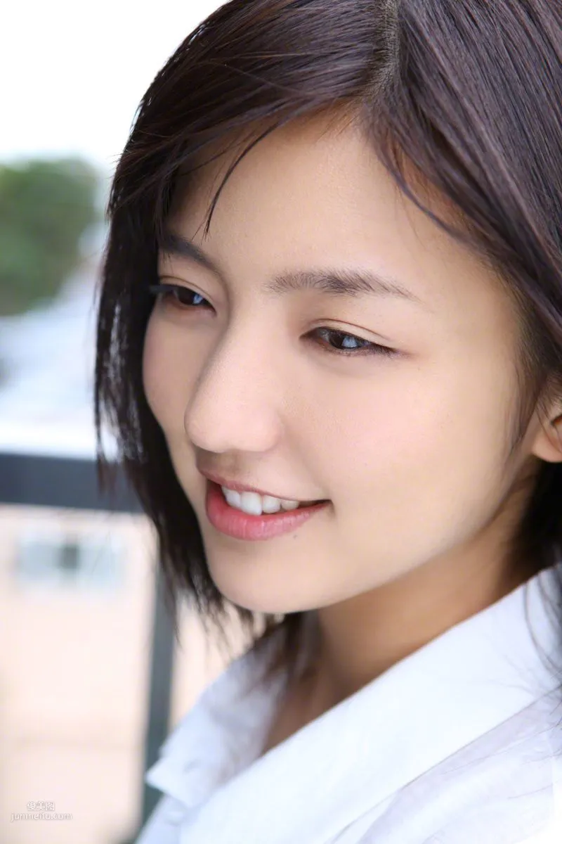 [Wanibooks] NO.131 Erina Mano 真野恵裡菜 寫真集 30