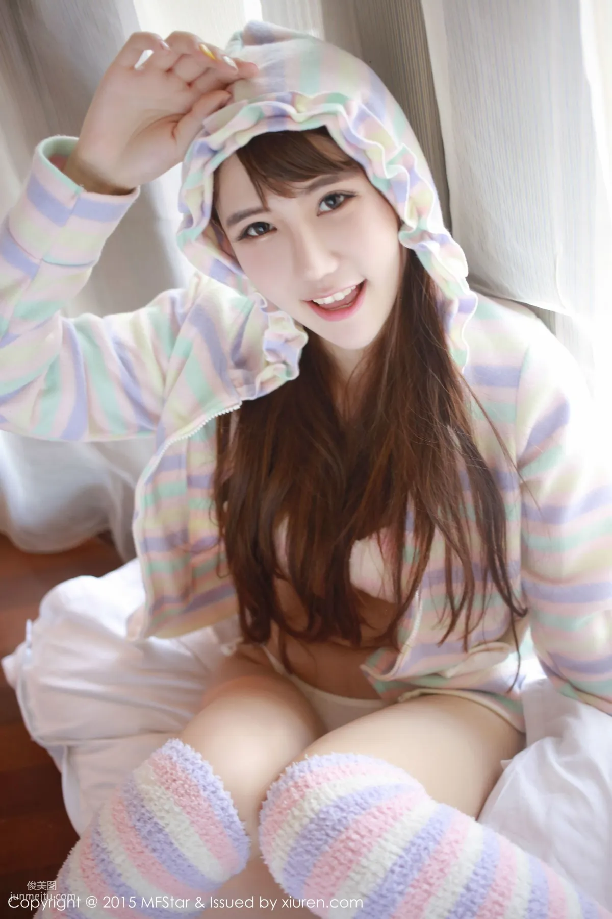 熊吖BOBO《龍目島旅拍》3套性感内衣 [模範學院MFStar] Vol.027 寫真集 4