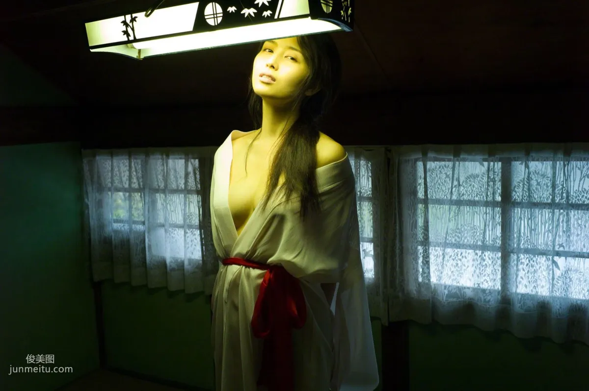 [Wanibooks] NO.124 Manami Hashimoto 橋本愛實/橋本マナミ 寫真集 165