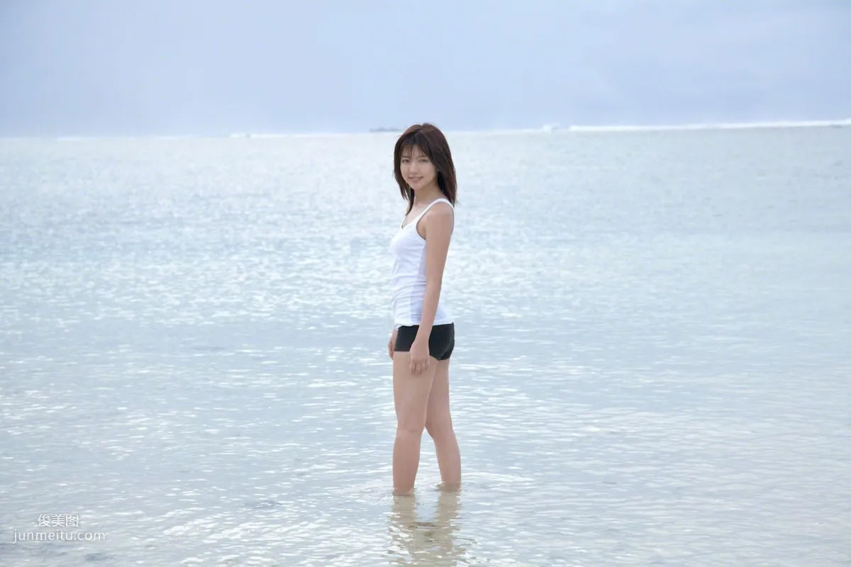 [Wanibooks] NO.117 Erina Mano 真野恵裡菜 寫真集 59