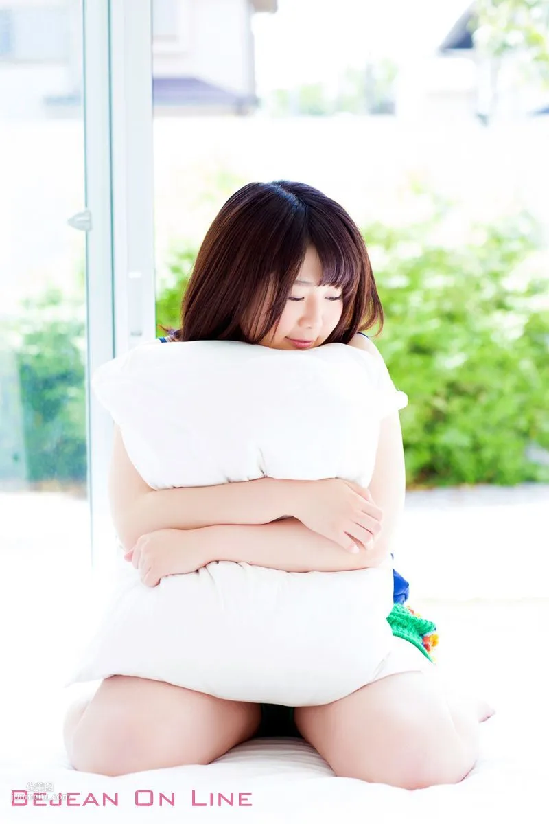 初寫美人 Homare Momono 桃乃譽 [Bejean On Line] 寫真集 1