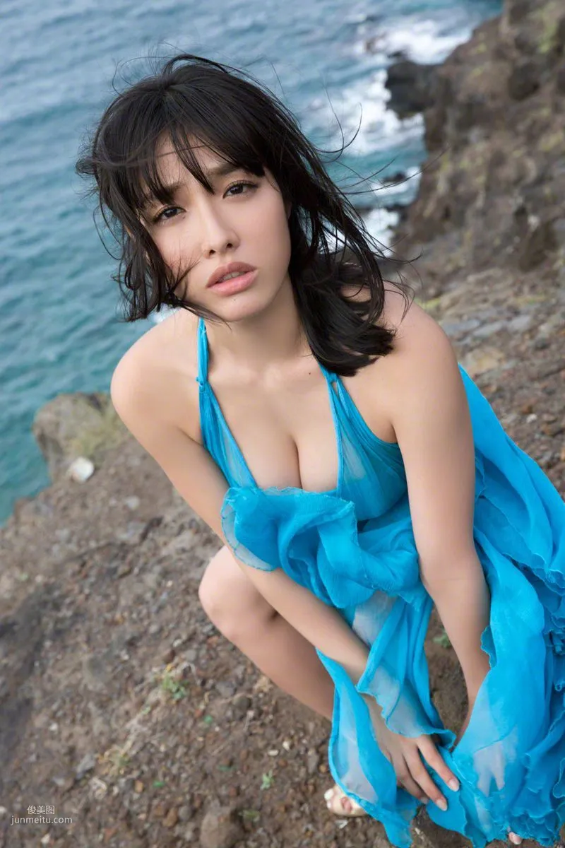[Wanibooks] NO.127 Anna Konno 今野杏南 写真集9