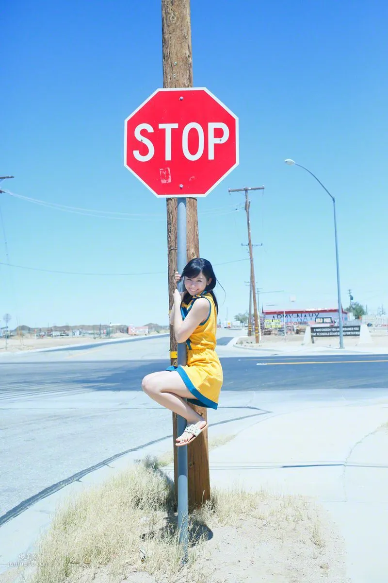 [Wanibooks] NO.126 Rina Koike 小池里奈 写真集1