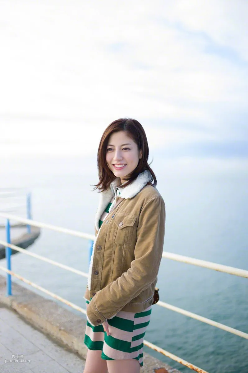 [Wanibooks] NO.136 Yumi Sugimoto 杉本有美 寫真集 37