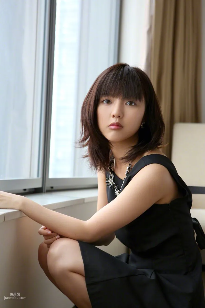 [Wanibooks] NO.131 Erina Mano 真野恵裡菜 寫真集 64