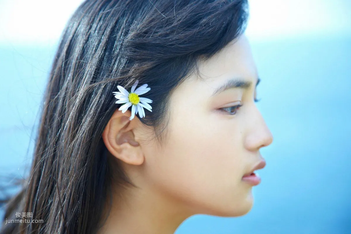 [Wanibooks] NO.100 Haruna Kawaguchi 川口春奈 寫真集 92