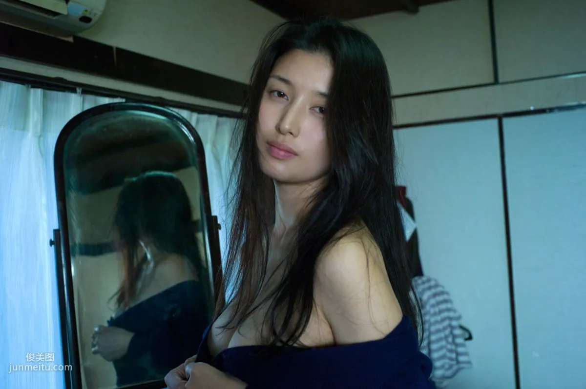 [Wanibooks] NO.124 Manami Hashimoto 橋本愛實/橋本マナミ 寫真集 45