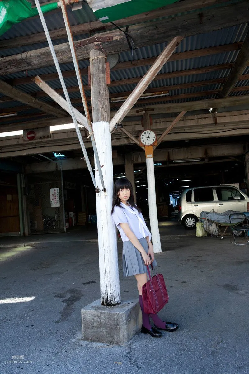 [Wanibooks] NO.96 Moe Arai 荒井萌 写真集1