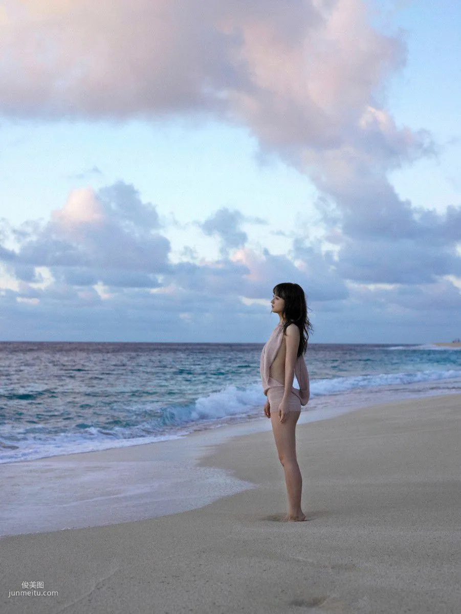 [Wanibooks] NO.102 Komatsu Ayaka 小松彩夏 写真集92