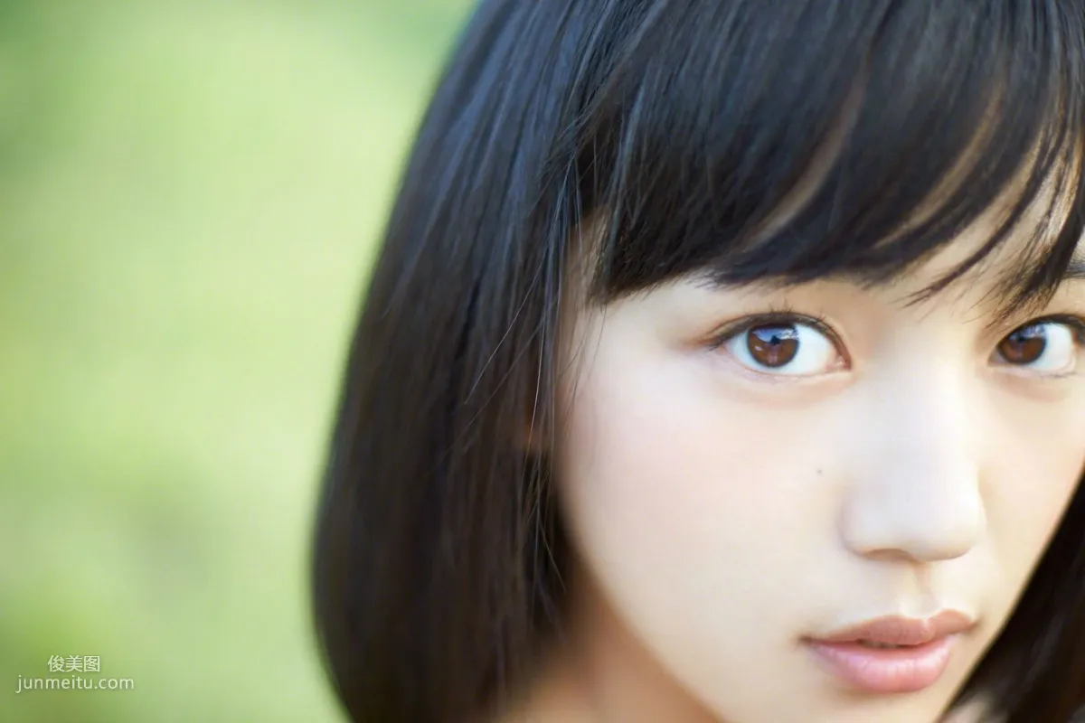 [Wanibooks] NO.132 Haruna Kawaguchi 川口春奈 寫真集 69